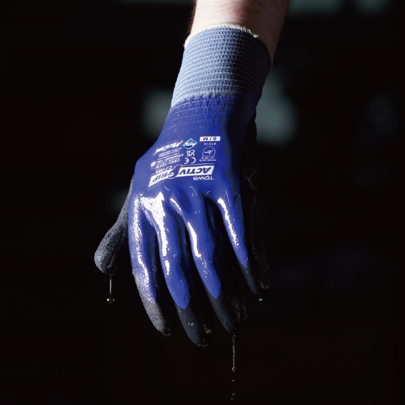 ミニマルジーク　Towa Towa ActivGrip CJ-569 Oil Grip Gloves - SafetyGloves.co.uk